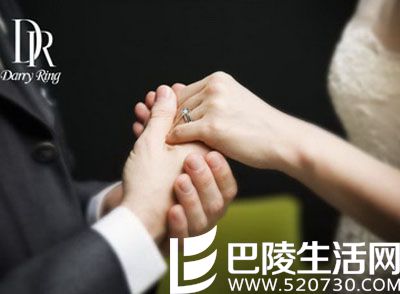 求婚戒指买一枚好还是买一对