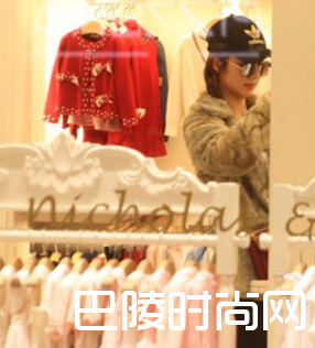 李亚男逛婴儿用品店，王祖蓝要喜当爹了？