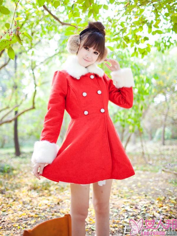 >冬季森林系女孩服装搭配 摈弃素色大走亮色甜美风格