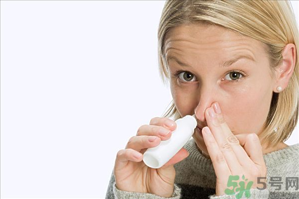 流感与普通感冒的区别 流感与普通感冒的症状有哪些不同