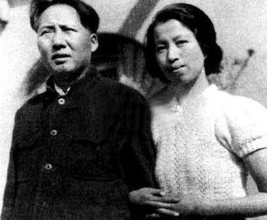 影响毛泽东一生的6个女人:最爱杨开慧江青成包袱