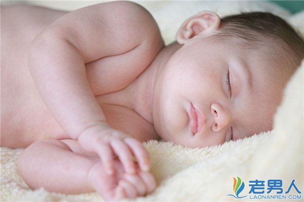>新生儿睡觉呼吸急促是怎么回事 这种情况正常么