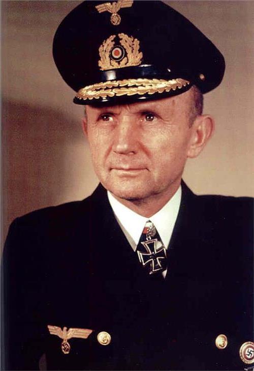 邓尼茨 邓尼茨元帅 邓尼茨为什么没被绞刑 邓尼茨至死支持纳粹