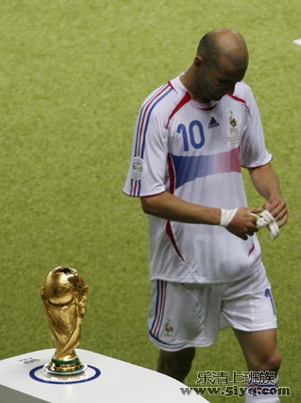 2006年国际杯冠亚军决赛 齐达内加时赛异常的十大因素说