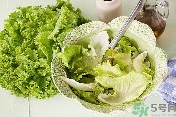 生菜在冰箱放久了能吃吗？如何分辨生菜新不新鲜？