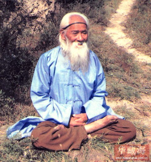 160岁老人吴云青 160岁的修道老人吴云青