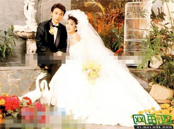 >刘松仁米雪的结婚照片 米雪刘松仁近况最新消息