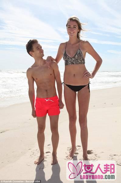 全美最长腿的女孩腿长达1.25米 不和低于1.92米的男人交往