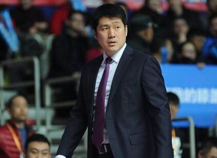 前北控男篮主教练王锡东学习归来 任国奥男篮助理教练