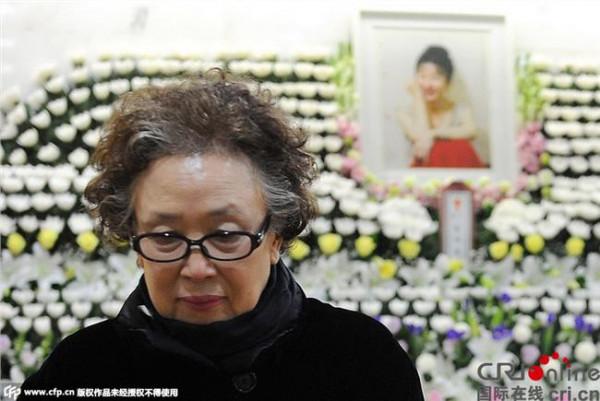 >金慈玉年轻 “金三顺”妈妈金子玉因肺癌去世 享年63岁