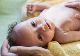 新生儿脐带感染有什么表现症状