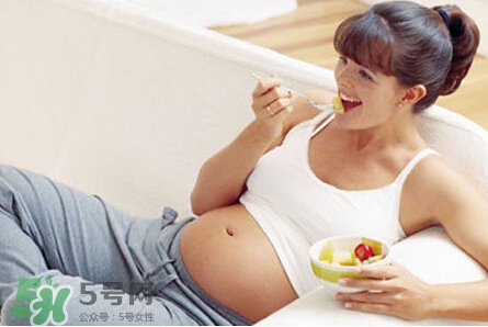 孕期抽筋一定是缺钙吗？怎么缓解孕期抽筋？