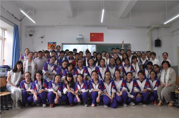 张虹身份证号码 新疆中小学生学籍绑定身份证号工作已开始