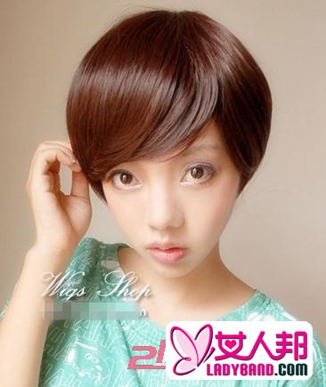 甜美时尚的日系短刘海发型