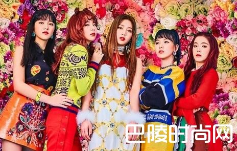 >Red Velvet新专辑中韩榜单夺冠 《Rookie》成新洗脑神曲