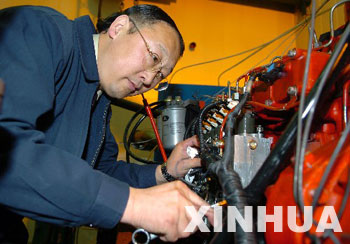 李骏发动机 研制一流发动机 自己要先当发动机