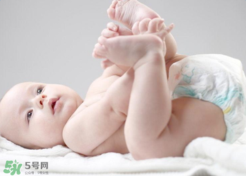 宝宝发烧有什么物理降温法？宝宝发烧怎么降温快？