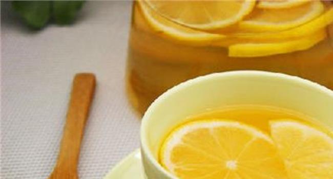 【蜂蜜柠檬水减肥吗】喝蜂蜜柠檬水能减肥吗