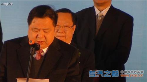 湖北省常务副省长王晓东要求武汉发展现代服务业