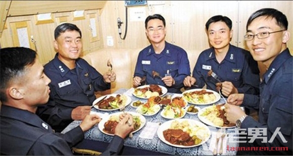 揭秘中国潜艇兵伙食费比飞行员还高却仍吃不好的原因