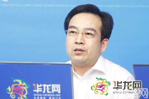 刘学普辞去重庆市副市长职务 张鸣陈和平任副市长