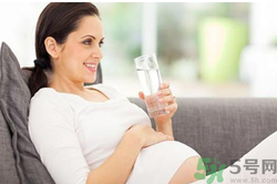 孕妇什么时候开始补钙？孕妇补钙到什么时候？