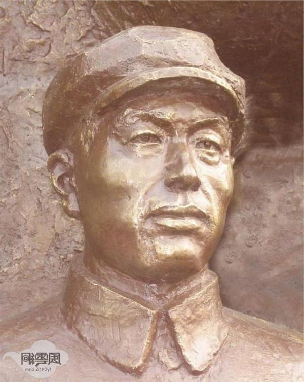 邓华上将 访开国上将邓华之子:上甘岭战役就是父亲指挥的