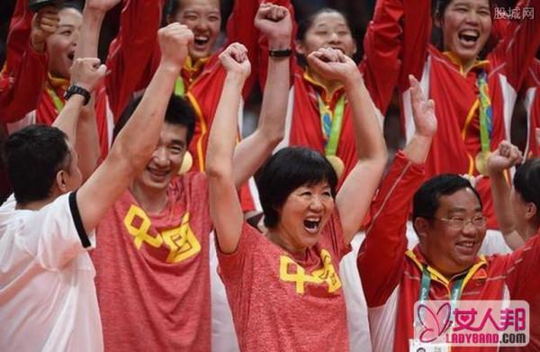 中国女排夺冠 冲击力尽显反超塞尔维亚女排霸气夺冠