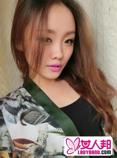 韩国女主角淡妆教程 完美底妆+水润粉唇