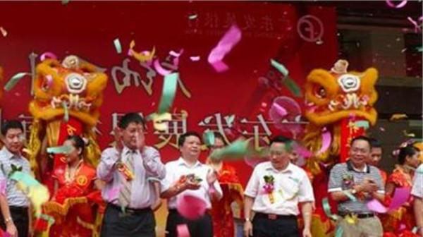 >梅州市委副书记叶胜坤:把九龙嶂建成红色旅游新景点