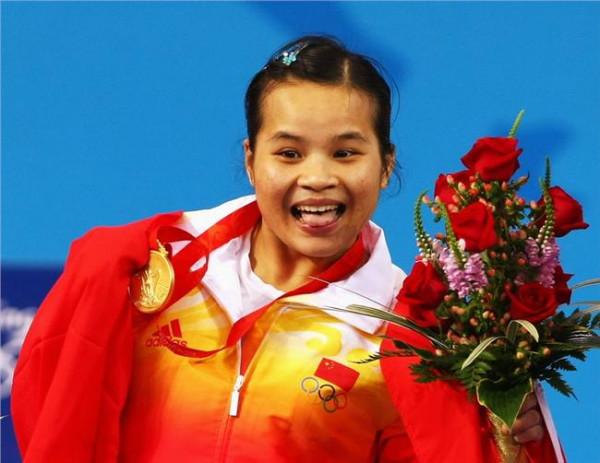曾国强是谁 中国第一枚奥运会举重金牌获得者是谁? [
