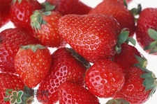草莓发白了还能吃吗？草莓变白是坏了吗？
