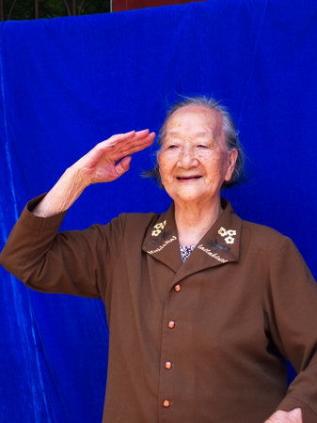 西路军女团长王泉媛曾被俘为妾:与丈夫50年后相见
