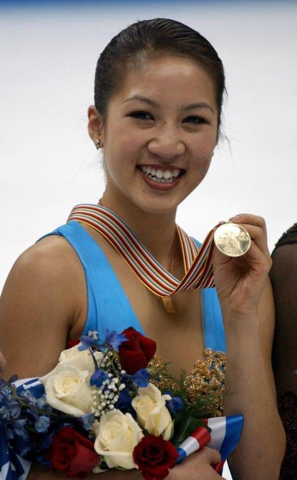 >花样滑冰关颖珊 美国华裔花样滑冰世界冠军关颖珊有望来华表演