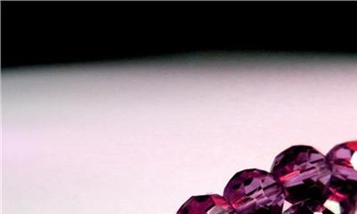 东海天然水晶手链 紫水晶如何挑选 什么样的紫水晶手链才算好