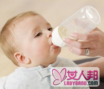 >【怎样辨别奶粉真假】婴儿奶粉哪种好_婴儿奶粉怎么分段