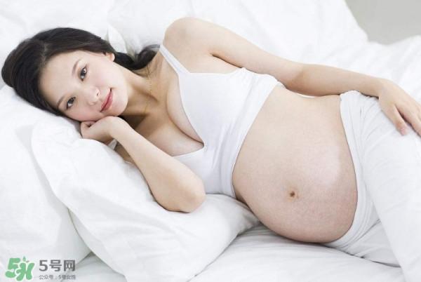 孕妇可以坐动车吗？孕妇坐动车对胎儿有影响吗？