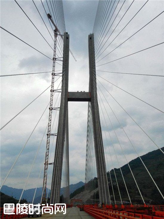 世界第一高桥通车 北盘江大桥在哪里