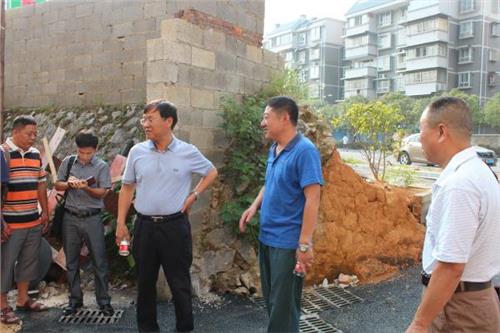 桂电校长古天龙 桂林电子科技大学校长古天龙检查暑假学校在建工程进展情况