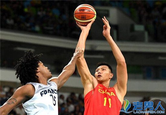 中国男篮25分负澳大利亚遭遇四连败 出线仅理论可能
