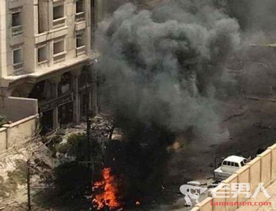埃及国博新馆发生火灾 政府派10台消防车参与救援