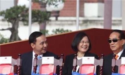 郁慕明上海有哪些亲人 郁慕明被爆上海有豪宅 已辞去台湾新党主席
