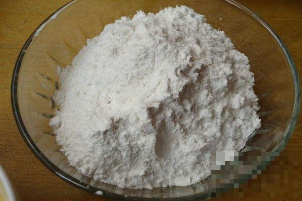 >粘米粉是什么_粘米粉和糯米粉的区别_粘米粉怎么做才好吃？推荐分类