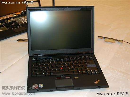>联想正式发布ThinkPad X300笔记本电脑[组图]