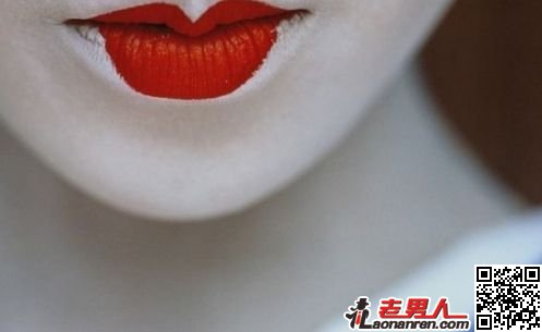 >带情色的日本红唇艺伎实拍【组图】