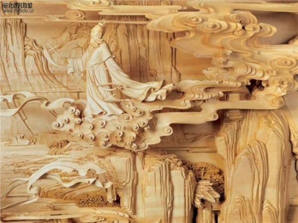 袁晓岑雕塑 绘笔刻刀共融通――袁晓岑的艺术历程及其国画和雕塑创作风格