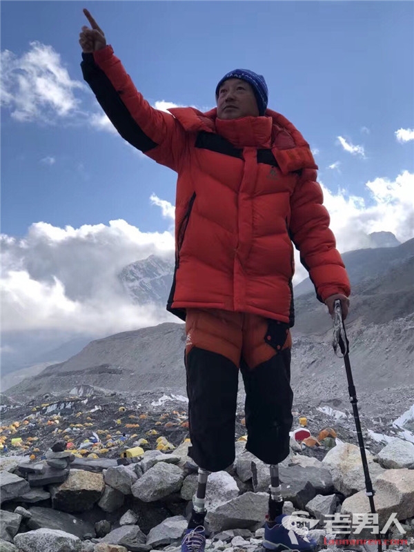 69岁无腿老人登顶珠峰 43年5次挑战终于成功登顶