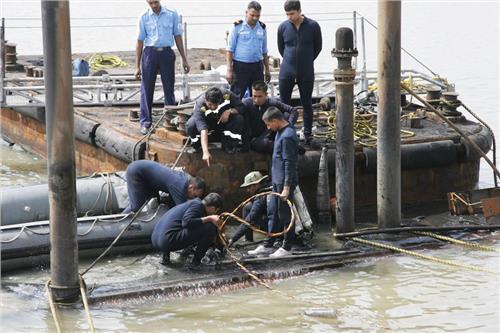 辛杜印度 [原创]从印度的“辛杜拉克沙克”号潜艇沉没能看出什么?
