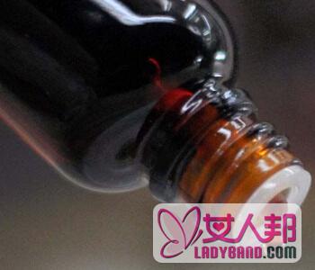 【紫草油的做法】紫草油的功效_紫草油的副作用