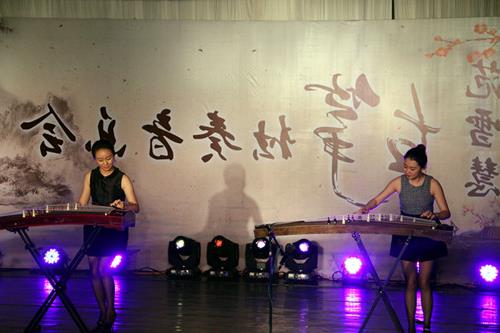 魏军音乐会古筝 艺术学院学生范雪慧举行古筝独奏音乐会